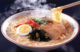 日本拉面為什么聞名全球？看看這個(gè)你就明白了