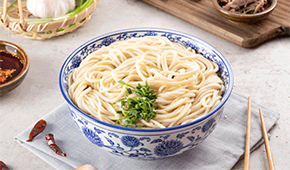 頭部資本加持、創業紅人攪局，為何都看上了“一碗面”？