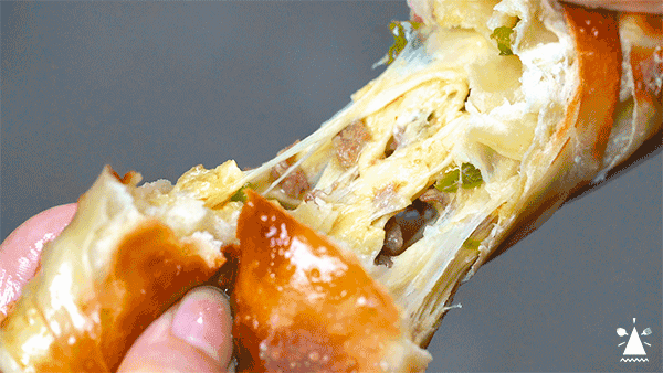 1656985082210219.gif 1656985082210219.gif