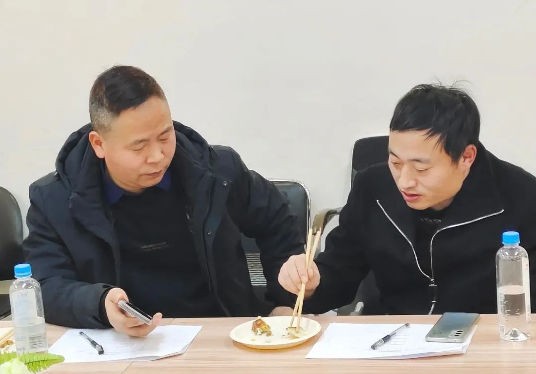 1677549782426100.jpg 1677549782426100.jpg