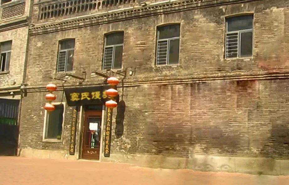 1689213452883437.jpg 1689213452883437.jpg