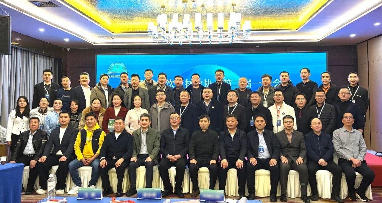 1768180061494912.jpg 1768180061494912.jpg